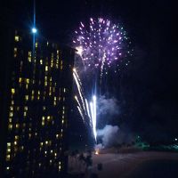 金曜の夜の花火