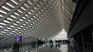 出国審査はお早めに