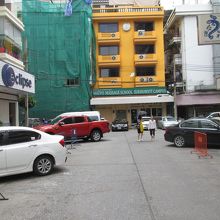 ワットポー マッサージスクール