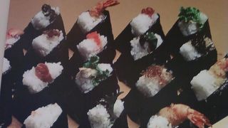 やさしい想いのつまったおにぎりです。