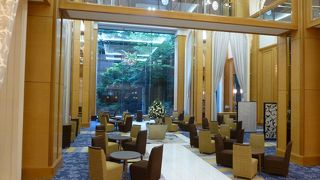 ラウンジ チボリ