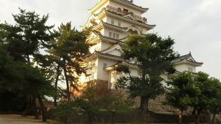 福山駅の直ぐ側にあり、 小綺麗です。
