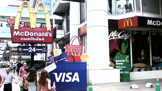 歩き疲れて休憩するのに丁度いい場所