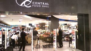 世界の高級食材が揃うスーパーマーケット