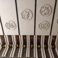 ホテル中央の吹き抜け