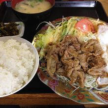 豚しょうが焼き定食