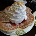 有名なパンケーキ屋さんです。一度は行く価値あり！