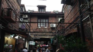 古い上海の町並みを残した新名所