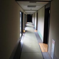 部屋迄の廊下