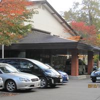 支笏湖の紅葉がきれいです