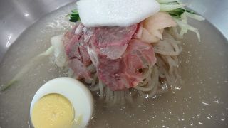 冷麺がとってもおいしいです