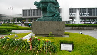 核兵器廃絶への限りない努力を