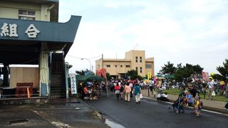 クラフト店がずらり