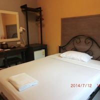 部屋の広さはまぁまぁですね。