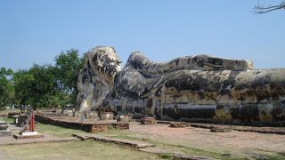 大きな仏像さん