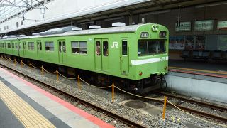 奈良線には懐かしい通勤電車が