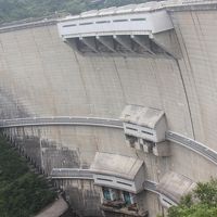 すぐ近くの温井ダム