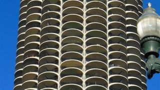 とうもろこしビル