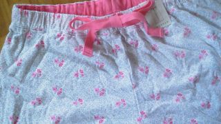 トイレは２階の奥にあります。