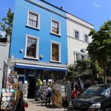 ノッティングヒルの恋人に出てくる本屋さんです