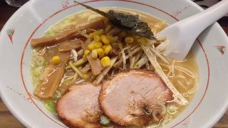 調布。塩らいおんらーめんは、ピリ辛うましです！