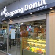 カフェ　リンパンドーナツ　釜山駅店　ポンデリング風のドーナツも！