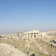 パルテノン神殿（左）とエレクティオン（右）のパノラマ