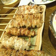 焼き鳥盛り合わせ