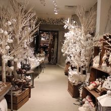 店内地下１Ｆはクリスマス