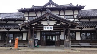 歴史を感じる駅です