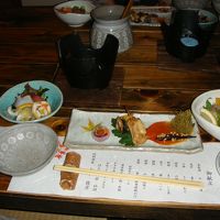 食事処は椅子席です