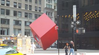 ノグチイサム氏の作品