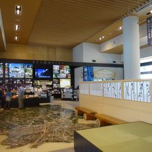 道の駅の建物内