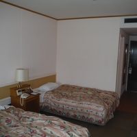 普通のツインですが広めです