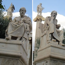 ４体の像。左はアテナイとソクラテス。右はアポロンとプラトン。