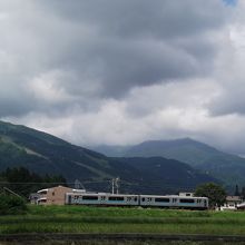 大糸線各駅停車は２両編成。