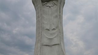 会津若松で出逢う高さ５７ｍの白い慈母観音像