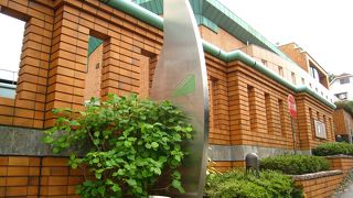 舞台芸術やアートの活動の場