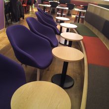 いろんなバリエーションの席があります。