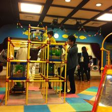 赤ちゃん水族館の遊具