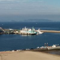 部屋からフェリー乗り場が見えます