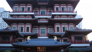 買い物や食事に便利