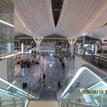 ４階から３階へ下りる