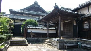 松浦藩主の館跡です