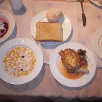 料理の中には、他の場所でも出されたものもいくつかありました。