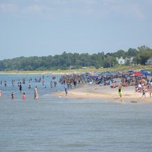 まるで、海のようなミシガン湖です。湖水浴です。
