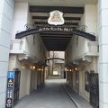 三宮の中心街にあるホテル