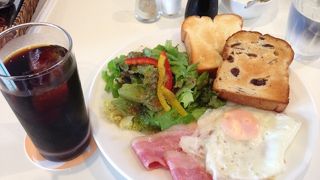 フルーツの美味しいカフェ！モーニングもよし！