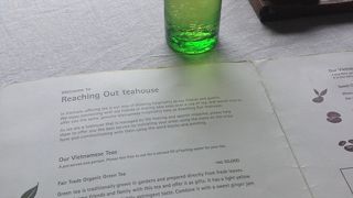 静かな空間で日本茶を楽しめる