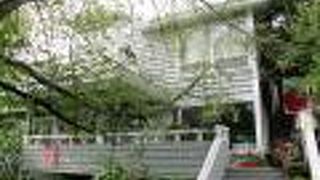 アンカレッジ ダウンタウン ベッド ＆ ブレックファースト アット ラズベリー メドウズ